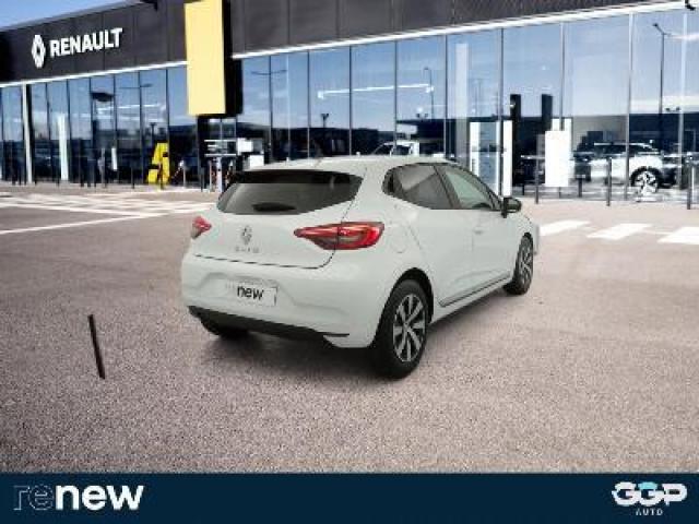 Renault Clio image 2