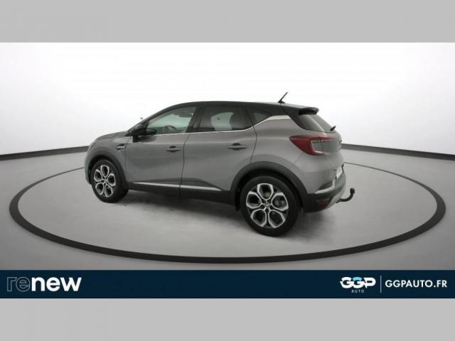 Renault Captur image 2