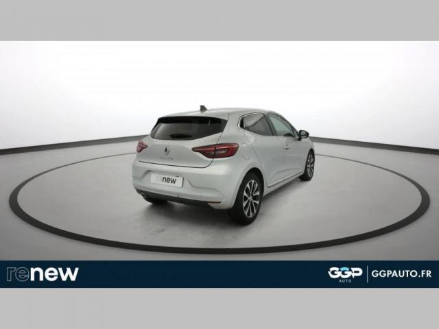 Renault Clio image 2