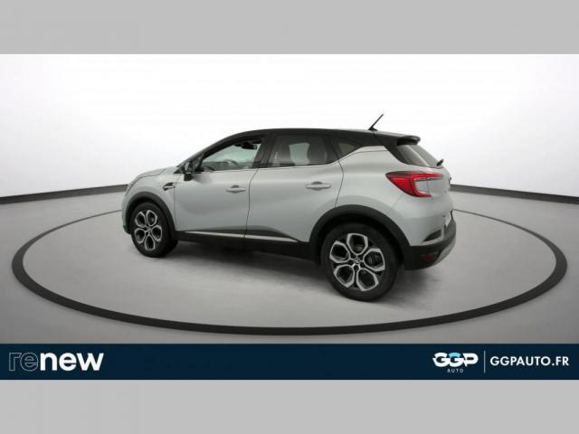 Renault Captur image 2