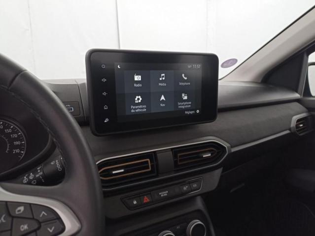 Dacia Sandero image 7