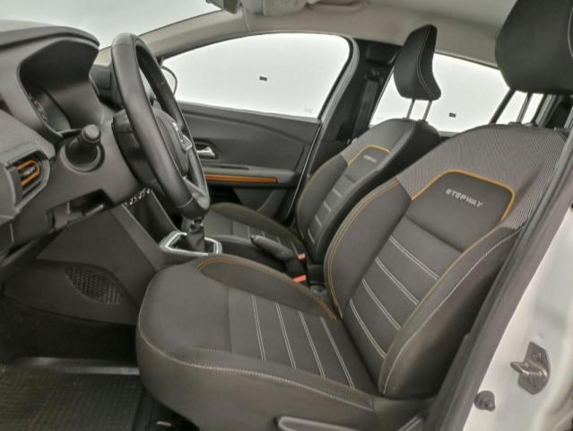 Dacia Sandero image 4