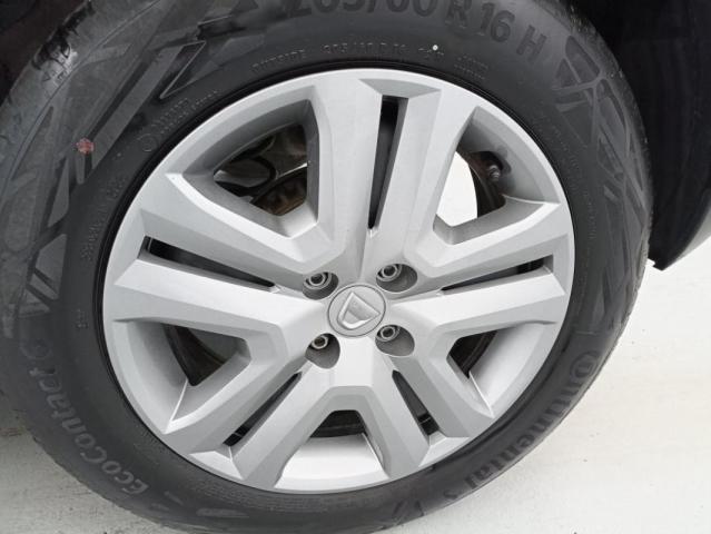Dacia Sandero image 8