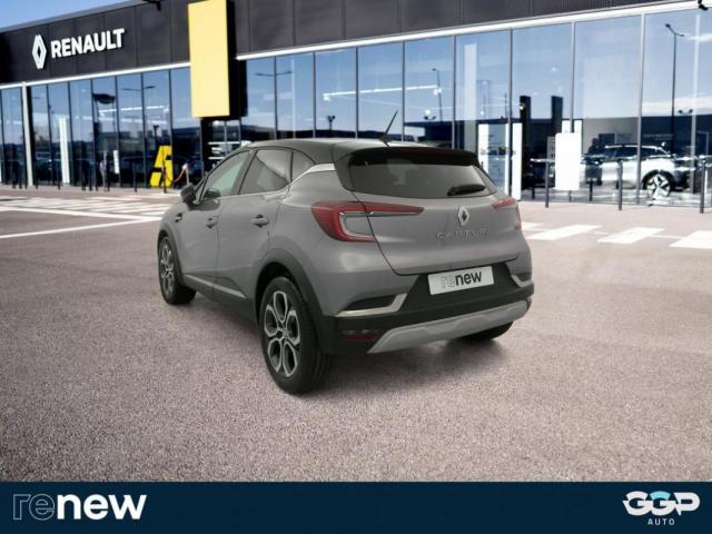 Renault Captur image 2