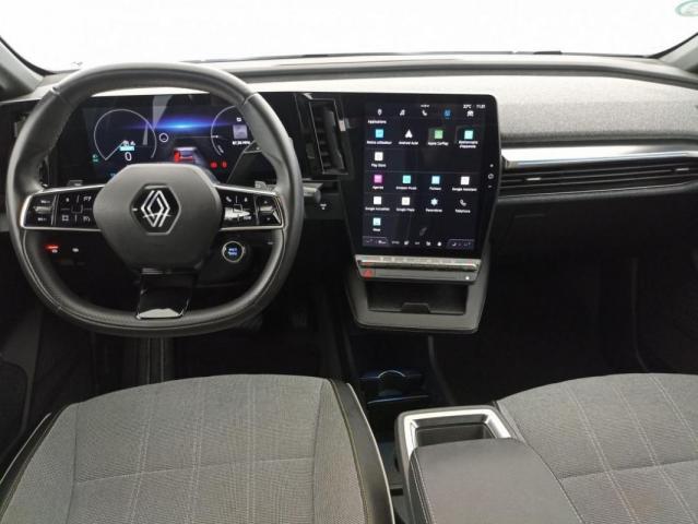 Renault Mégane E-Tech image 3