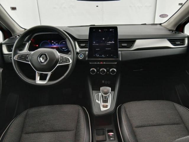 Renault Captur image 9