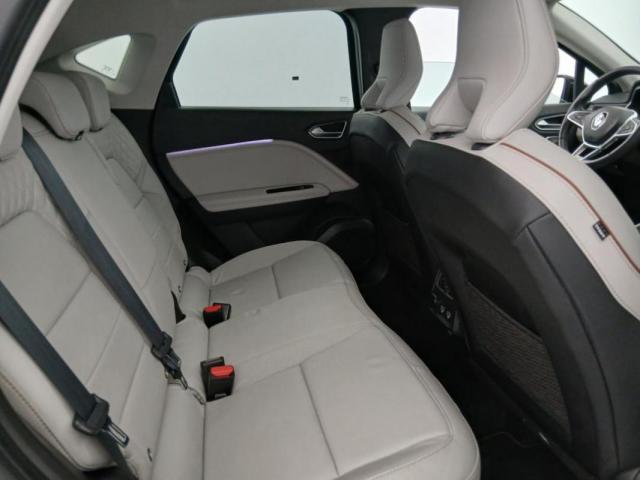 Renault Captur image 7