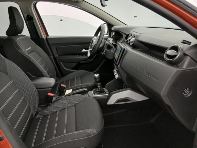 Dacia Duster image 1
