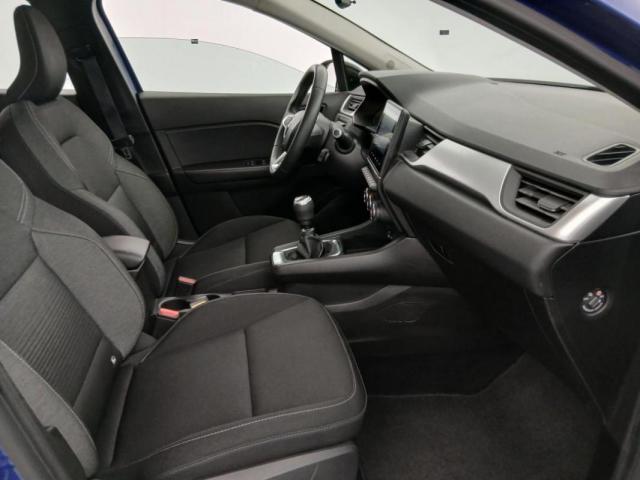Renault Captur image 2