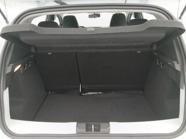 Dacia Sandero image 2