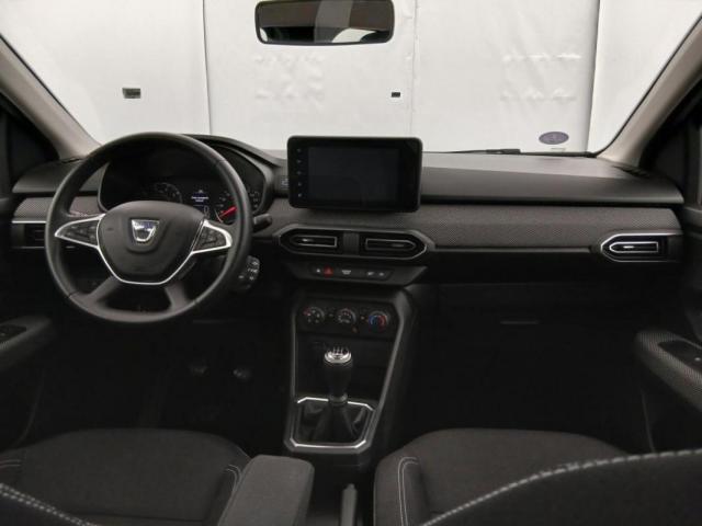 Dacia Sandero image 4