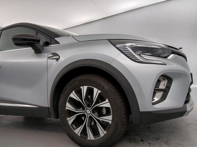 Renault Captur image 2