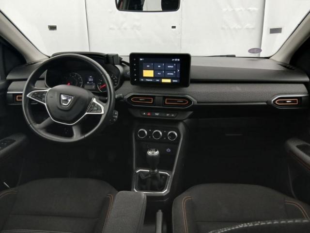 Dacia Sandero image 3