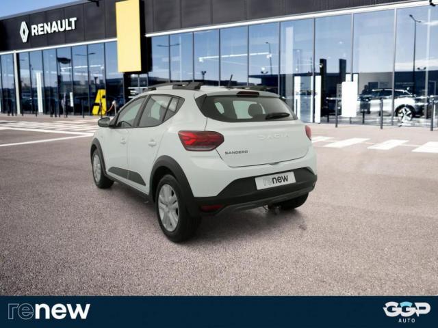 Dacia Sandero image 2