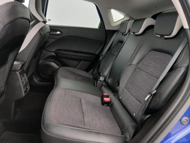Renault Captur image 9