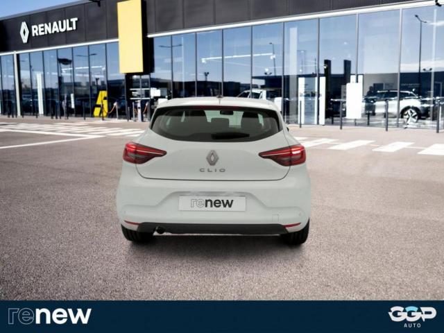 Renault Clio image 2