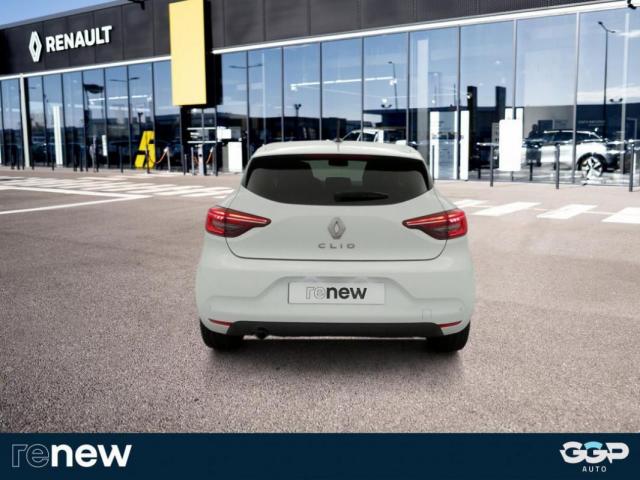 Renault Clio image 2
