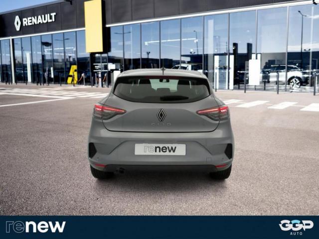 Renault Clio image 8