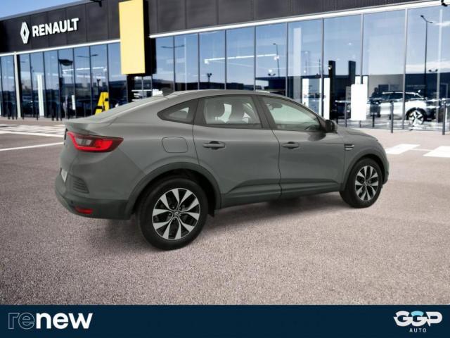 Renault Arkana image 9