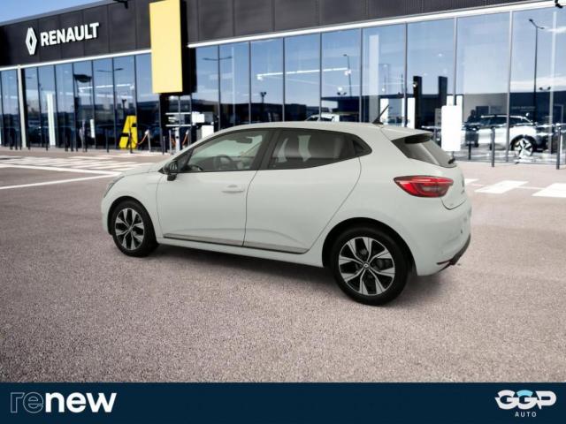 Renault Clio image 2