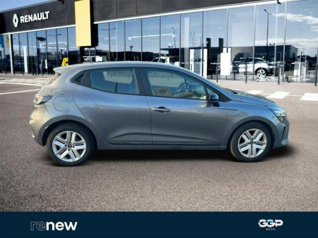 Renault Clio image 9