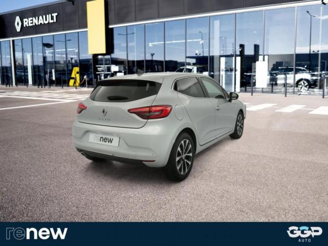 Renault Clio image 8