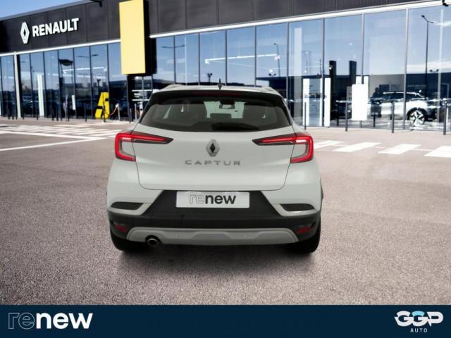 Renault Captur image 9