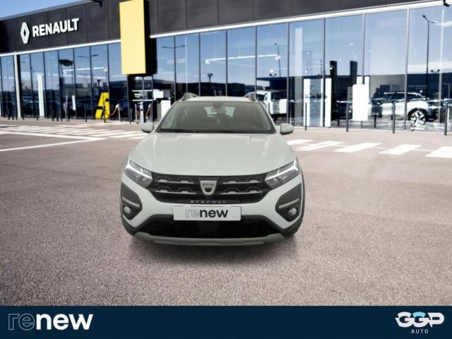 Dacia Sandero image 2