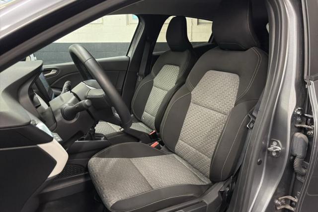 Renault Clio image 8