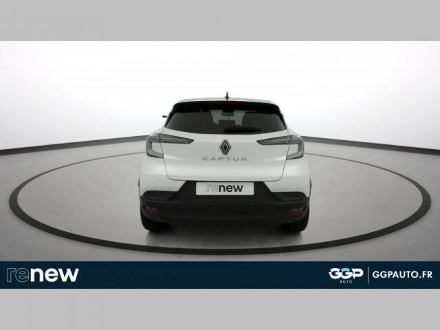 Renault Captur image 2