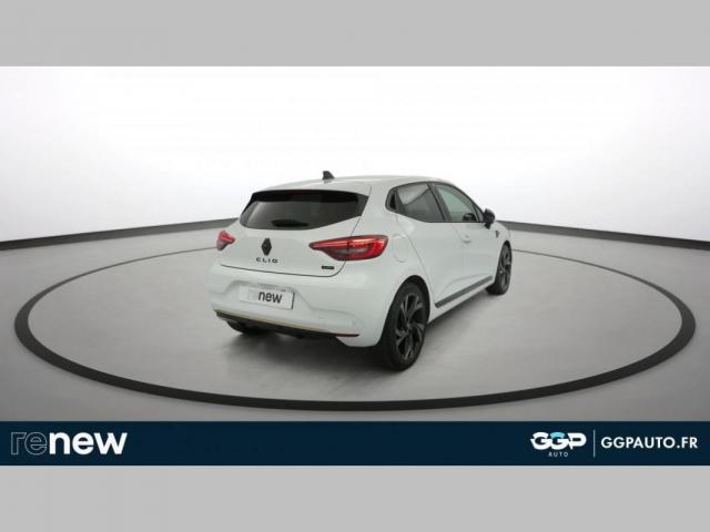Renault Clio image 6