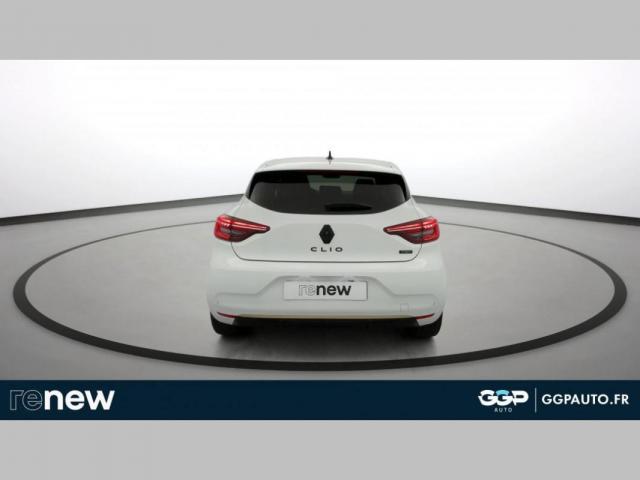 Renault Clio image 2