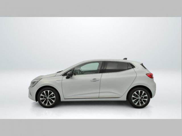 Clio image 5