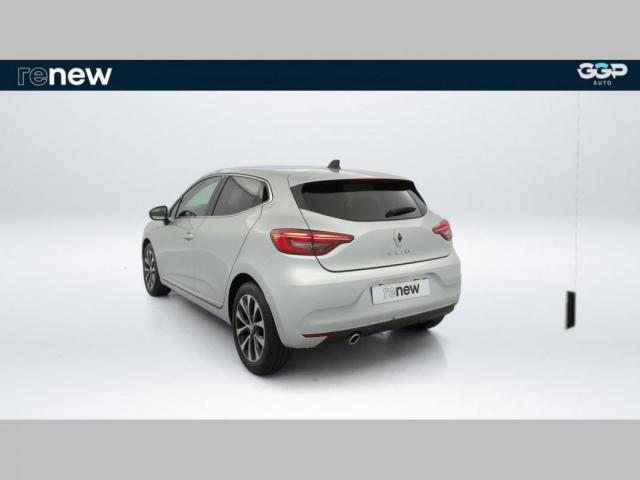 Clio image 6