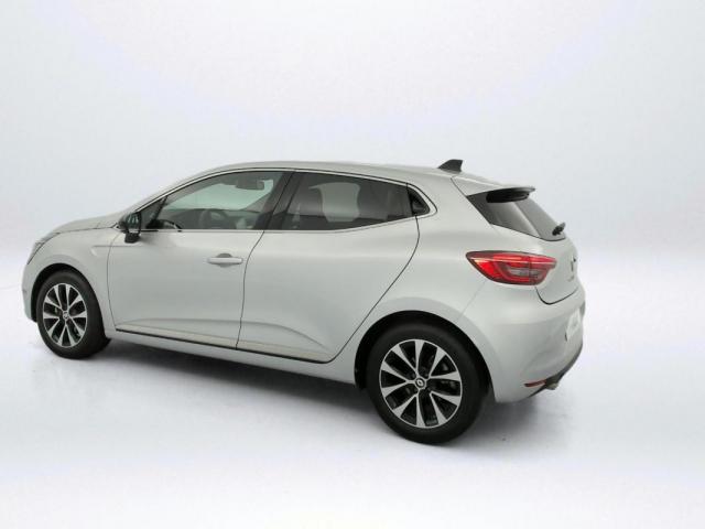 Clio image 1