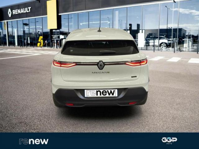 Renault Mégane E-Tech image 8