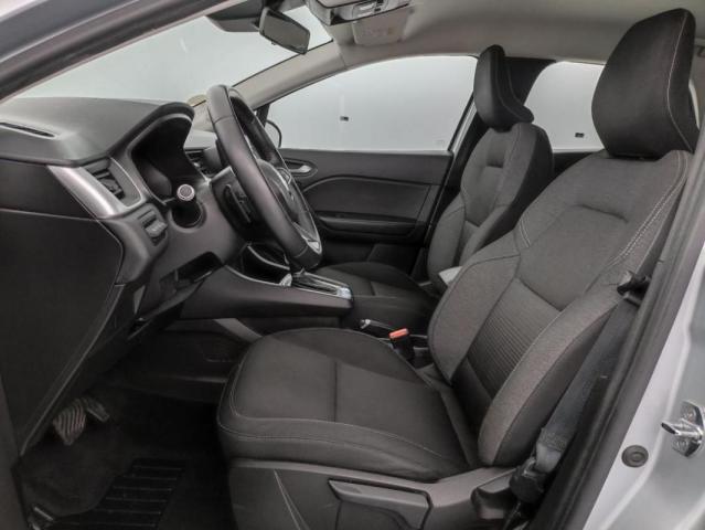 Renault Captur image 8