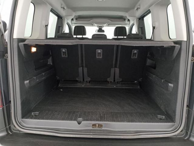 Peugeot Rifter image 9