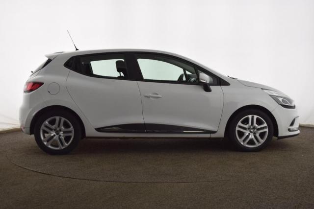Renault Clio image 9