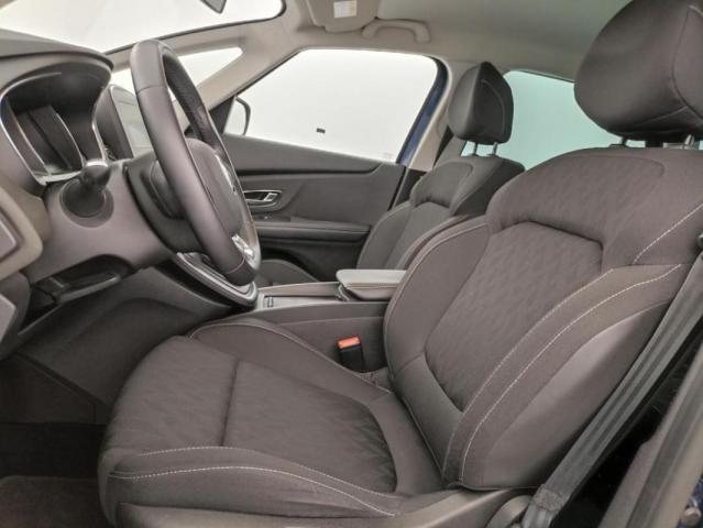 Renault Scénic image 2