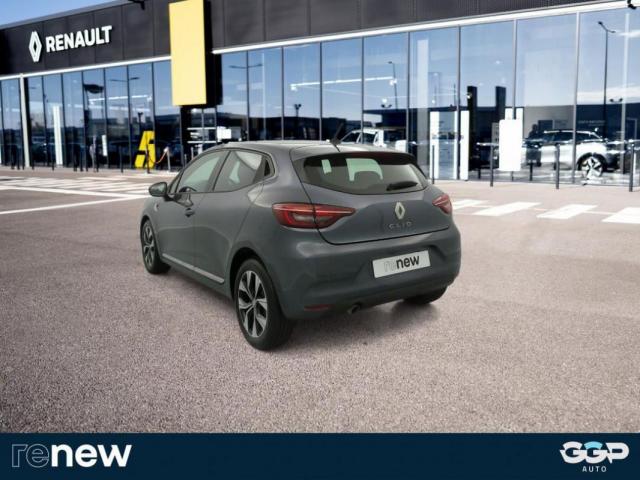 Renault Clio image 8