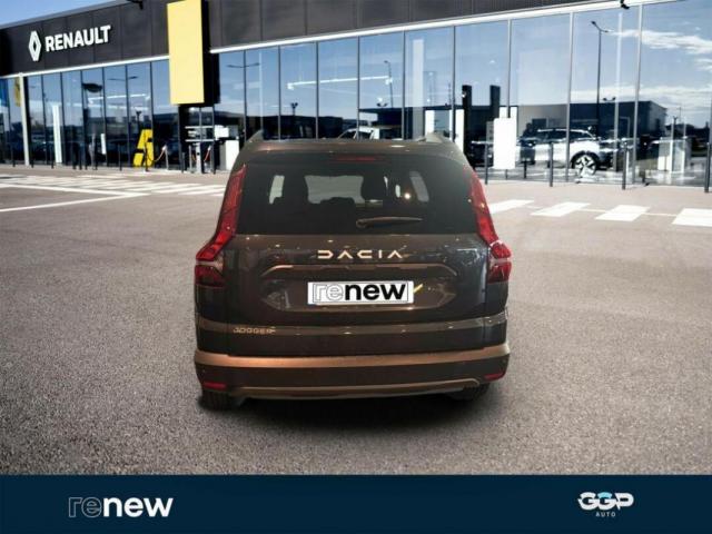Dacia Jogger image 1