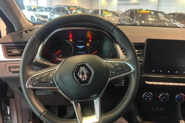 Renault Captur image 1
