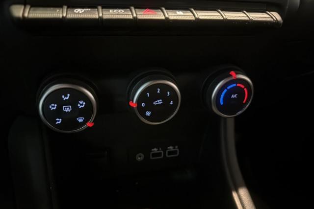 Renault Captur image 8