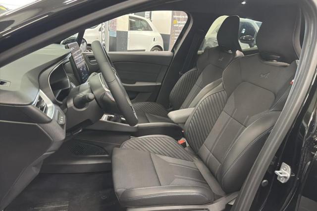 Renault Clio image 8