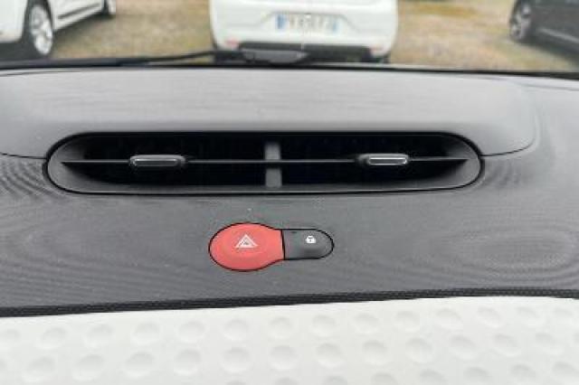 Renault Twingo image 7