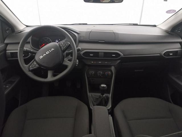 Dacia Sandero image 3