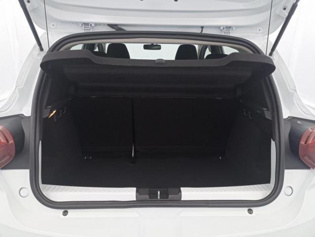 Dacia Sandero image 2