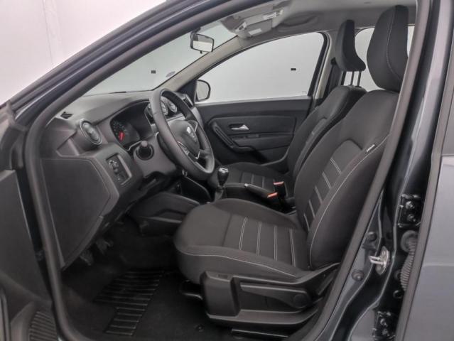 Dacia Duster image 2