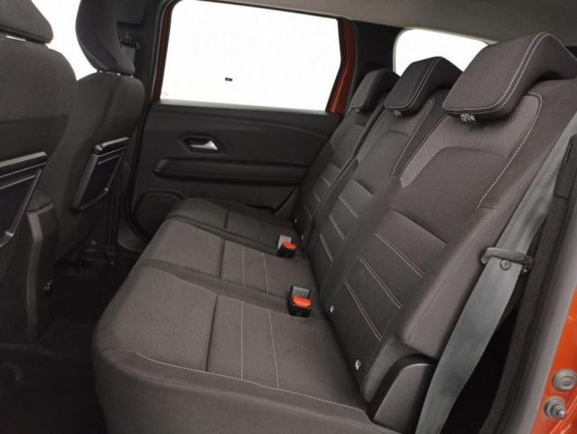 Dacia Jogger image 1